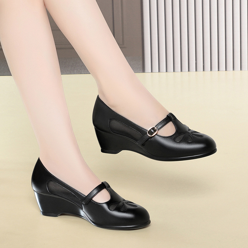 Middle Aged Women Summer Mesh  - Womens Heels 评论和价格